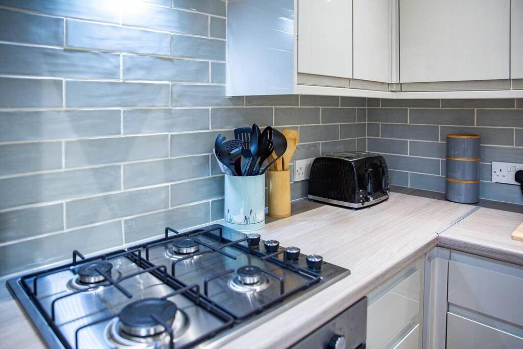 Brighton Terrace - Elegant 4 Bed Villa Walkley Exterior photo